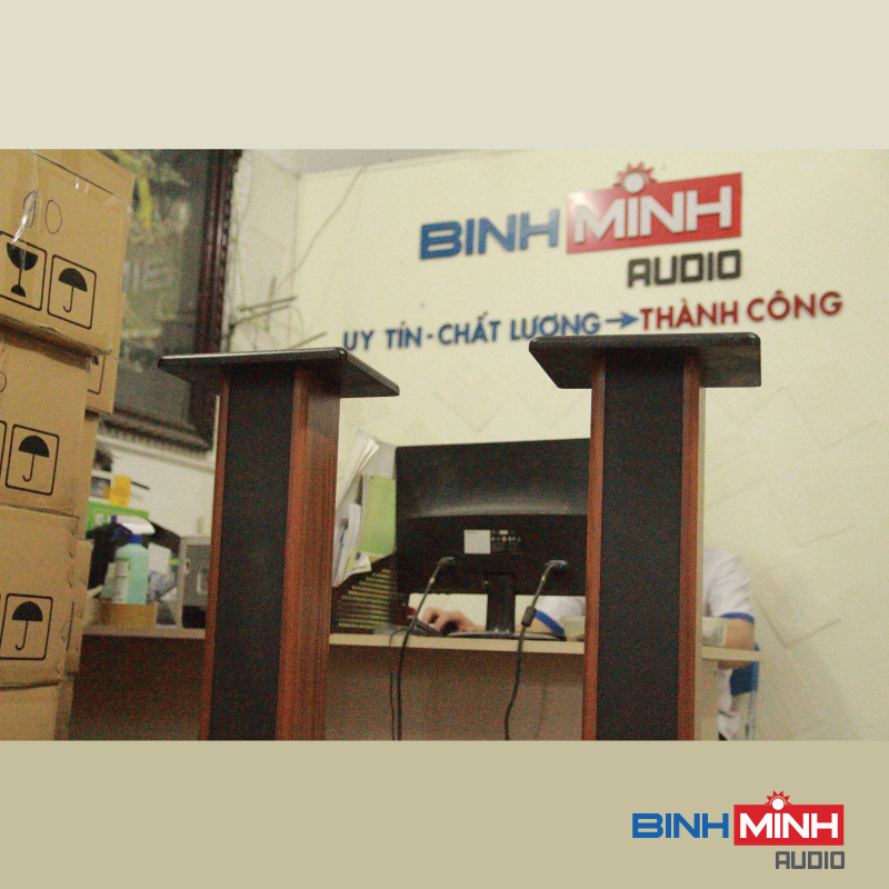 Chân loa gỗ Venza BM 40 tại Binh Minh Audio